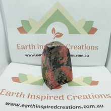 Load image into Gallery viewer, Rhodonite Australia