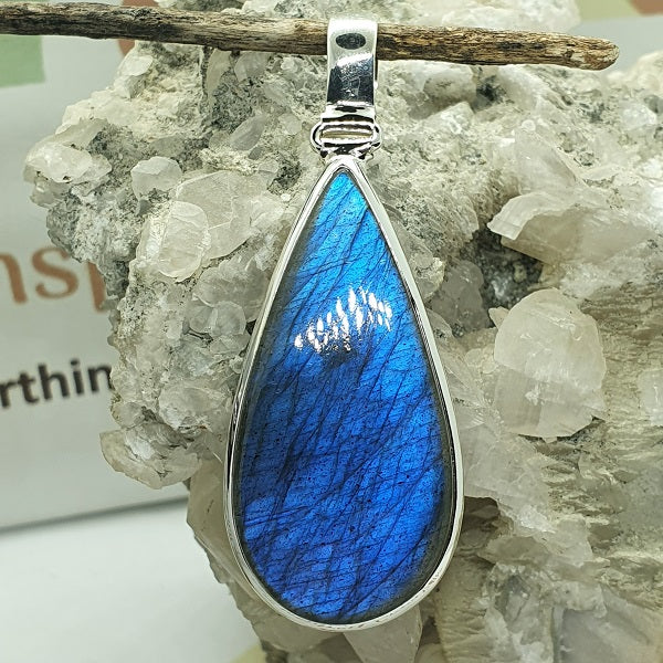 Labradorite Pendant