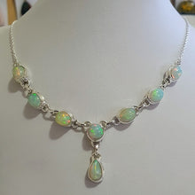 Load image into Gallery viewer, Welo Opal Necklace