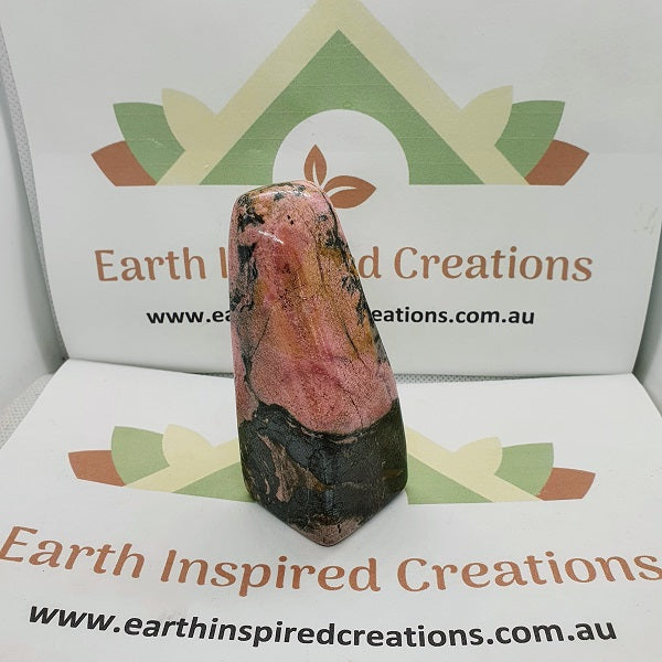 rhodonite stone