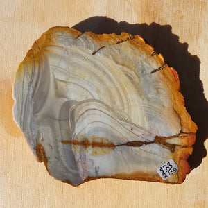 Ribbonstone
