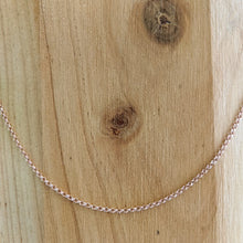 Load image into Gallery viewer, rose gold rollo necklace